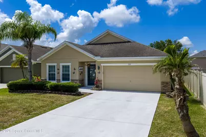 320 Wishing Well Circle SW, Palm Bay, FL 32908 - Photo 2