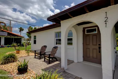 121 Del Mar Street, Indialantic, FL 32903 - Photo 2