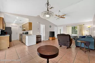 959 Sablon St SE, Palm Bay, FL 32909 - Photo 8