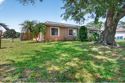 959 Sablon Street SE, Palm Bay, FL 32909 - Photo 2