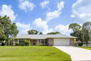311 Myakka St NE, Palm Bay, FL 32907 - Photo 4