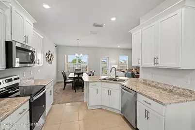 2408 Bonnyton Lane NW, Palm Bay, FL 32907 - Photo 8