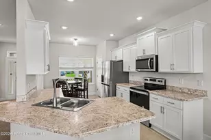2408 Bonnyton Ln NW, Palm Bay, FL 32907 - Photo 10