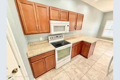 7968 Evelyn Court, Cape Canaveral, FL 32920 - Photo 6