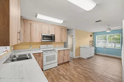 336 Bay Avenue, Cocoa, FL 32922 - Photo 10
