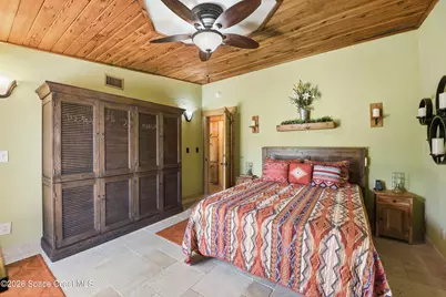 1055 S Brevard Avenue, Cocoa Beach, FL 32931 - Photo 18