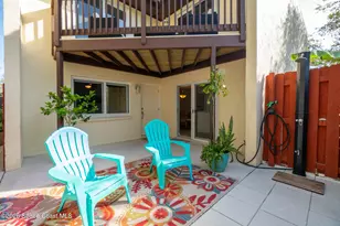 8762 Live Oak Ct, Cape Canaveral, FL 32920 - Photo 2