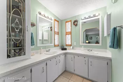 4403 Twin Lakes Drive, Melbourne, FL 32934 - Photo 20