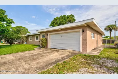 210 Juniper Avenue, Merritt Island, FL 32953 - Photo 4
