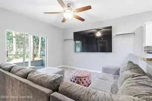 1045 Venetian Dr, Melbourne, FL 32904 - Photo 12