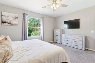 1045 Venetian Dr, Melbourne, FL 32904 - Photo 16