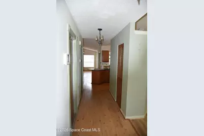 988 Hunt Street NW, Palm Bay, FL 32907 - Photo 2