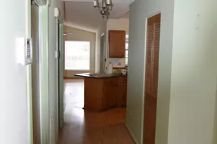 988 Hunt St NW, Palm Bay, FL 32907 - Photo 2