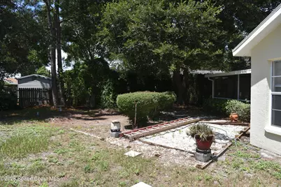 988 Hunt Street NW, Palm Bay, FL 32907 - Photo 32