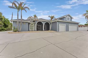 1940 Newfound Harbor Dr, Merritt Island, FL 32952 - Photo 4