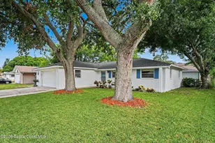 2432 Colony Dr, Melbourne, FL 32935 - Photo 2