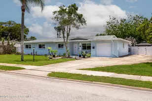 2502 Plantation Dr, Melbourne, FL 32901 - Photo 20