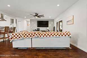 2502 Plantation Dr, Melbourne, FL 32901 - Photo 6
