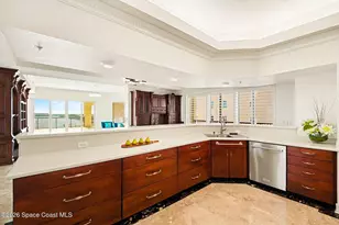 19 N Indian River Dr, Cocoa, FL 32922 - Photo 18