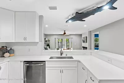 221 Prince William Court, Satellite Beach, FL 32937 - Photo 10