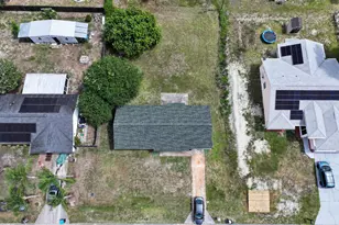 643 Binney St NE, Palm Bay, FL 32907 - Photo 4