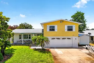 1515 Bella Casa Ct, Merritt Island, FL 32952 - Photo 2