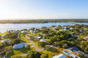 9931 Oak St, Sebastian, FL 32976 - Photo 28