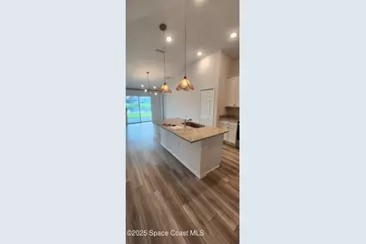 586 Cooper Court SW, Palm Bay, FL 32908 - Photo 16