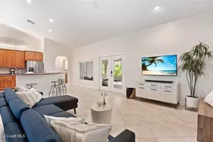 302 Corona Ave, Cocoa Beach, FL 32931 - Photo 4