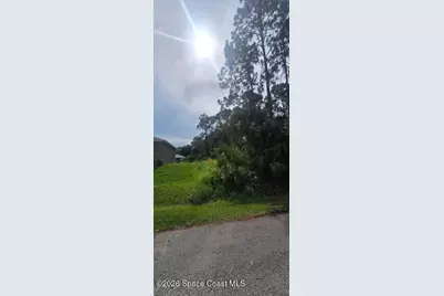 800 Peyton Avenue SW, Palm Bay, FL 32908 - Photo 6