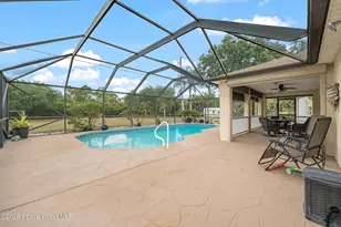368 Thunderbird Ave NW, Palm Bay, FL 32907 - Photo 42