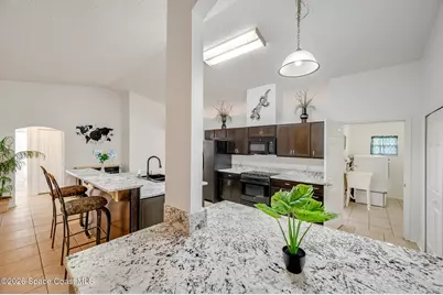 368 Thunderbird Avenue NW, Palm Bay, FL 32907 - Photo 8