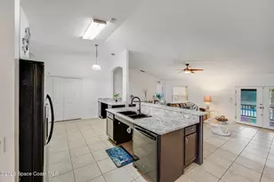368 Thunderbird Ave NW, Palm Bay, FL 32907 - Photo 10
