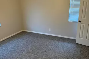 450 Columbus St, Sebastian, FL 32958 - Photo 6