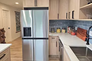 418 Count St, Melbourne, FL 32901 - Photo 8