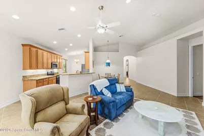 6223 Dorchester Way, Vero Beach, FL 32966 - Photo 12