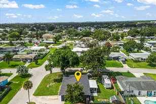 828 Iroquois Ave, Melbourne, FL 32935 - Photo 2