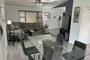 135 Palm Cir, Melbourne, FL 32940 - Photo 14