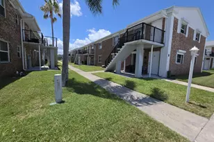 190 E Olmstead Dr, Titusville, FL 32780 - Photo 18