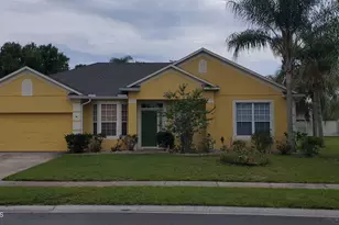 2741 Woodstream Cir, Kissimmee, FL 34743 - Photo 2