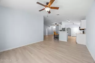 1515 Vista Lake Cir, Melbourne, FL 32904 - Photo 14