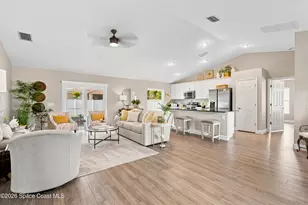 1224 Captiva Island Circle SW, Palm Bay, FL 32908 - Photo 4