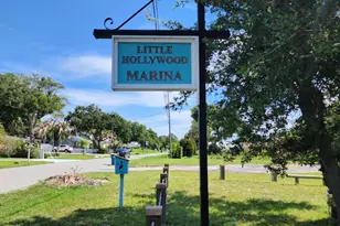 9581 Parker Dr, Micco, FL 32976 - Photo 12