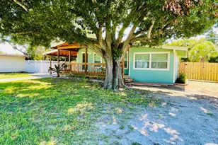 7260 Blue Shore Rd, Grant-Valkaria, FL 32949 - Photo 2