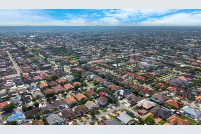 1385 SW 143rd Court, Miami, FL 33181 - Photo 2