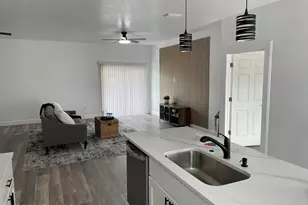 601 Yardley St SW, Palm Bay, FL 32908 - Photo 20
