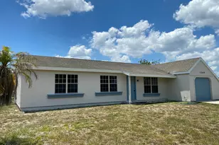 1264 Dawn St NE, Palm Bay, FL 32905 - Photo 2