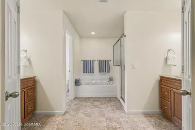 325 Abernathy Circle SE, Palm Bay, FL 32909 - Photo 20