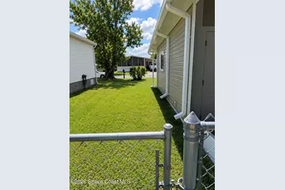 1109 Wren Circle, Barefoot Bay, FL 32976 - Photo 4