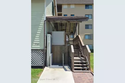 558 Harrison Avenue, Cape Canaveral, FL 32920 - Photo 10